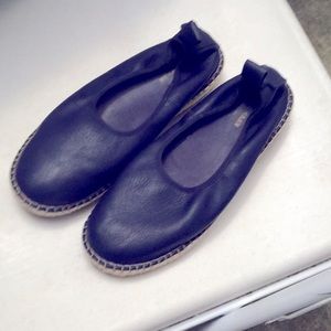 Cole Haan espadrilles 8 navy. like new- worn once
